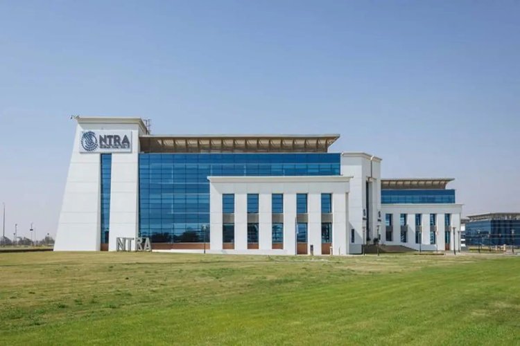 بسبب صيانة بالقرية الذكية..  بدء تأثر محافظ المحمول لدى وي وإي آند وأورنج وفودافون