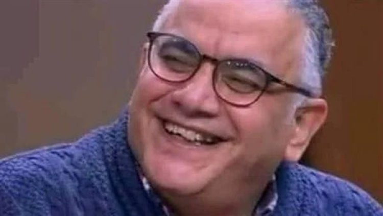 خضوع المخرج المسرحي شاذلي فرح لعملية جراحية.. ودعوات بالشفاء من أصدقائه ومحبيه