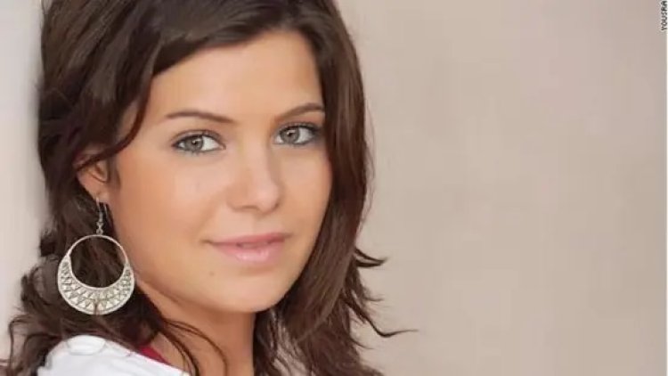 يسرا اللوزي توضح سبب غيابها عن عزاء سمية الألفي