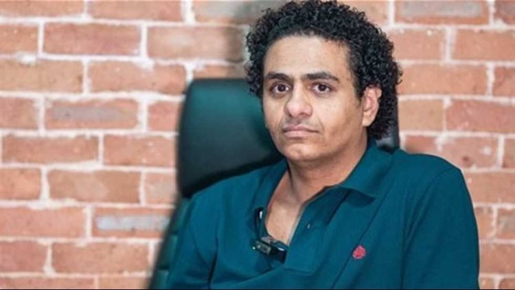 محمد صلاح العزب يستغيث بالرئيس السيسي بعد سحب "سفاح التجمع" من دور العرض