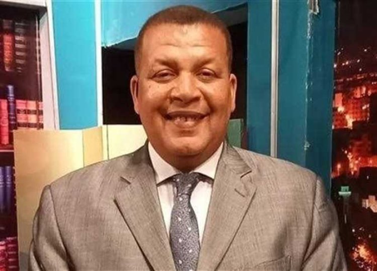 وفاة الإعلامي عادل فهمي بعد صراع مع المرض
