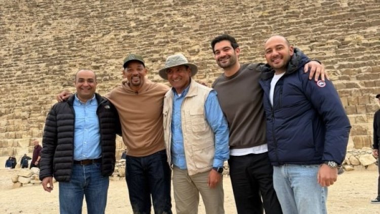 ويل سميث يعلّق بطرافة على زيارته لأهرامات الجيزة