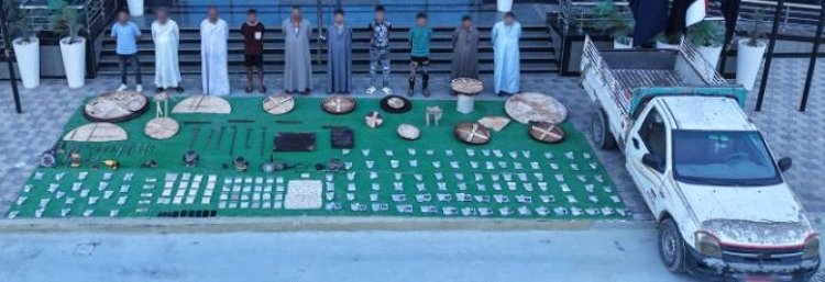 بـ 650 مليون جنيه.. «الداخلية» تحبط تهريب نصف مليون قرص كبتاجون داخل «أثاث منزلي» (صور)