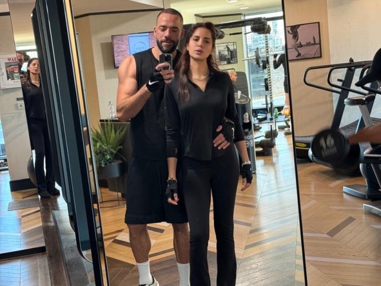 في أول أيام رمضان.. علي محجوب يهنئ أمال ماهر بعيد ميلادها برسالة رومانسية