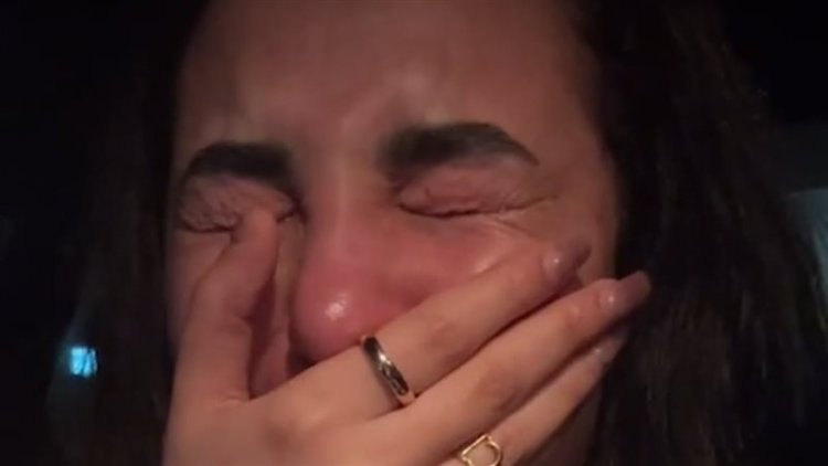 يلاحقها في كل مكان.. الفنانة بتول الحداد تستغيث من خطيبها السابق