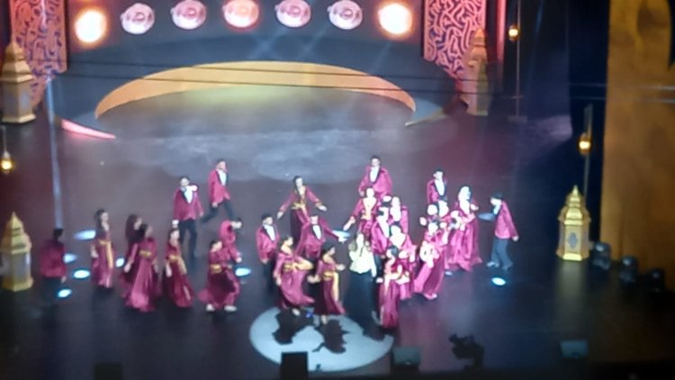 استدعت الفنانين على المسرح.. نانسى عجرم تحيى حفل المتحدة لإطلاق دراما رمضان 2026