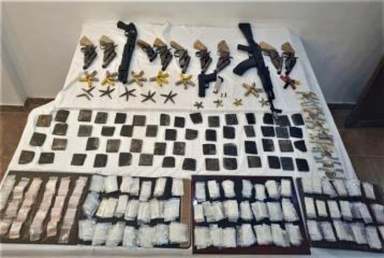 مصرع عنصر جنائي شديد الخطورة وضبط بؤر إجرامية لتجارة المخدرات بعدة محافظات