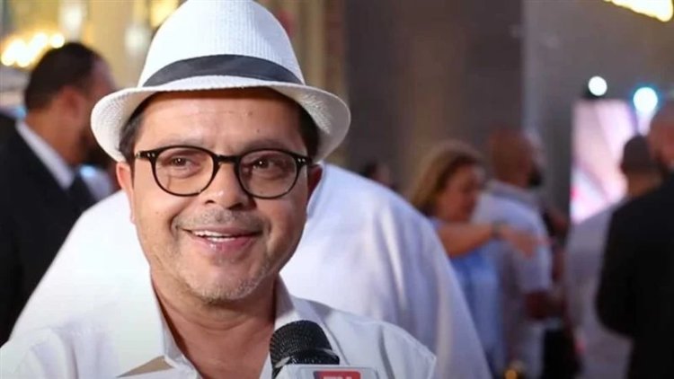 محمد هنيدي يواصل التحضير لـ«عم قنديل».. عودة درامية بطابع كوميدي اجتماعي