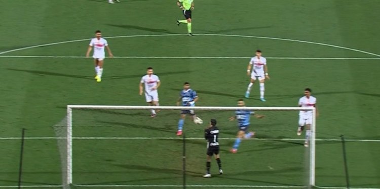 أحمد موسى يهاجم "عواد" بسبب هدف بيراميدز ويطالب باستبعاده من المنتخب