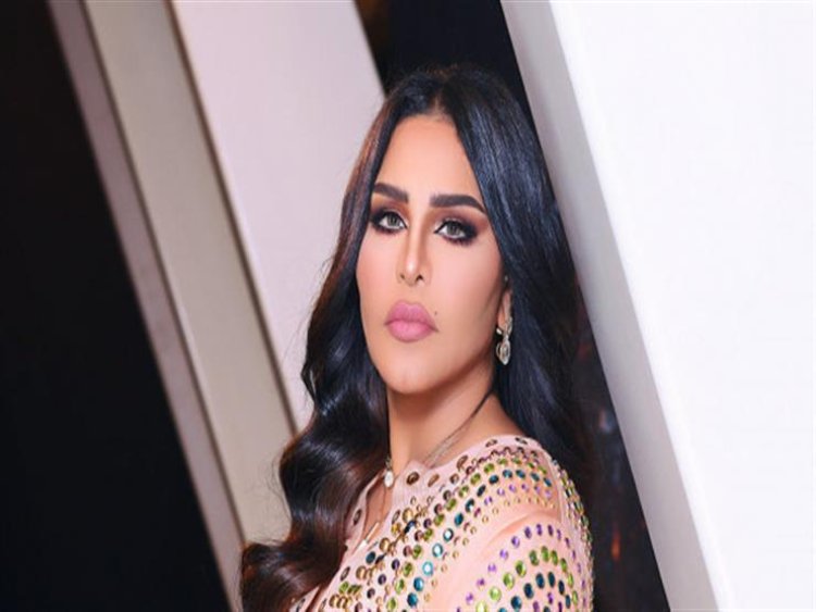 أحلام تنعى الأمير الوالد الشيخ حمد بن خليفة آل ثاني