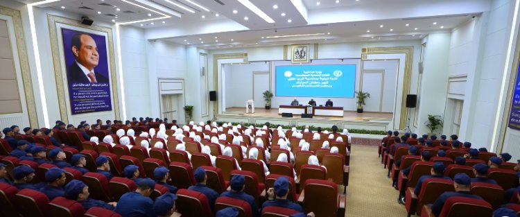 "الداخلية" تنظم ندوات دينية لنزلاء مراكز الإصلاح والتأهيل بمناسبة شهر رمضان (صور)