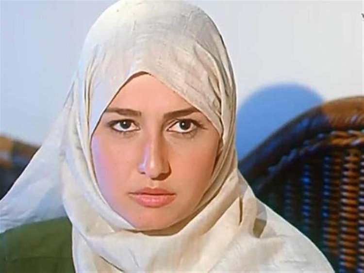 حلا شيحة تكشف عن رؤيتها لبعض الشخصيات في الحياة