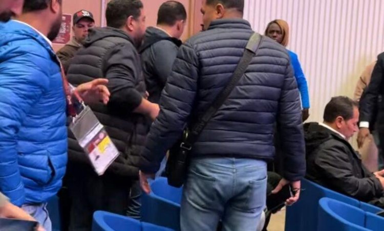 انسحاب الإعلاميين المصريين من المؤتمر الصحفي للكابتن حسام حسن