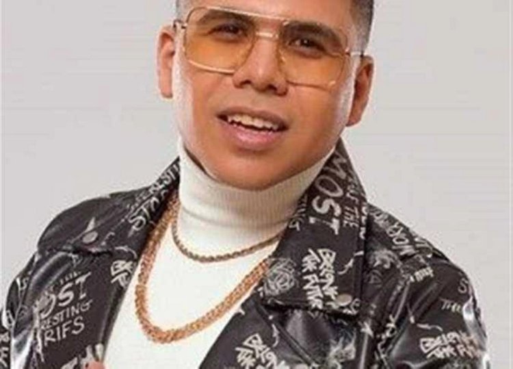 عمر كمال: بطلت الكباريهات وبدعم المحتاجين من دخلي