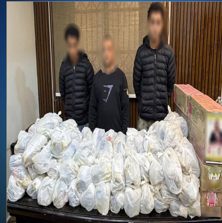 القبض علي 3 أشخاص لتوجيههم الناخبين بالوجبات في المنيرة الغربية 