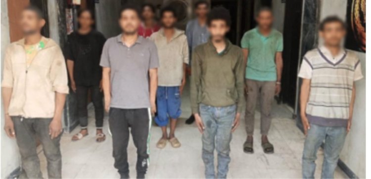 ضبط 10 أشخاص  استغلوا 9 أطفال في التسول وبيع السلع بالإكراه في الجيزة
