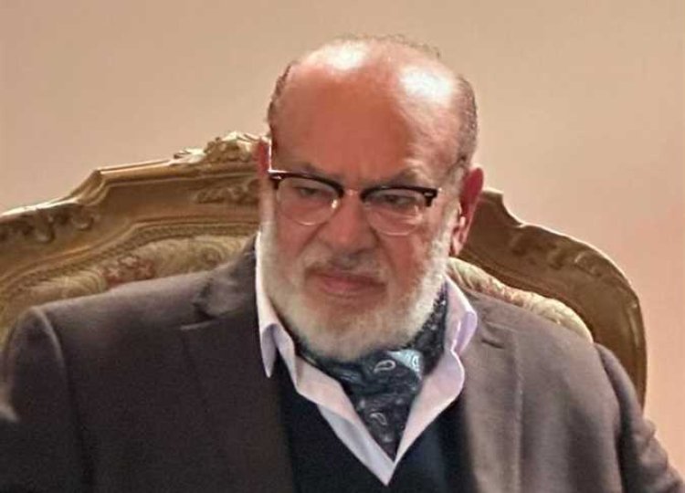 الفنان صلاح عبدالله يعلق على أحداث المنطقة: «البلطجة تحكم العالم»