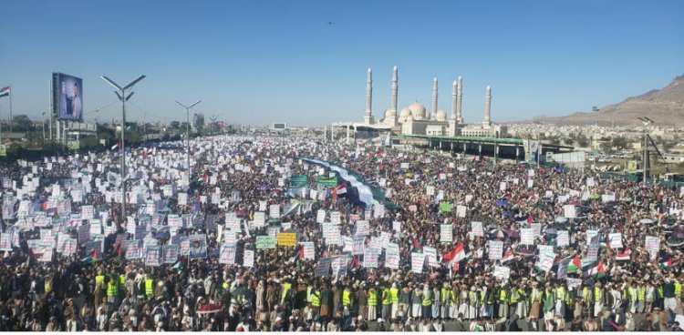 مظاهرات حاشدة في اليمن دعمًا لقطاع غزة وتنديدًا بإسرائيل