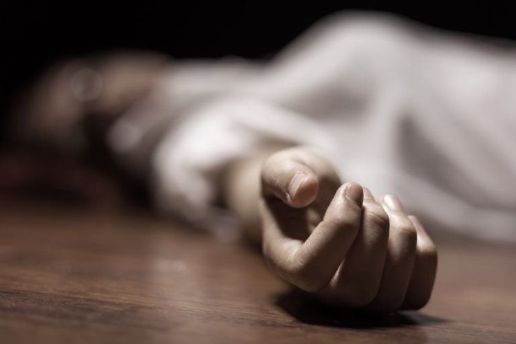 بعد مشادة كلامية بينهما.. شاب يلقي بوالده من شرفة المنزل في الخصوص