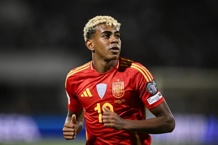 لامين يامال يعلّق على أزمة الهتافات العنصرية في مباراة مصر وإسبانيا